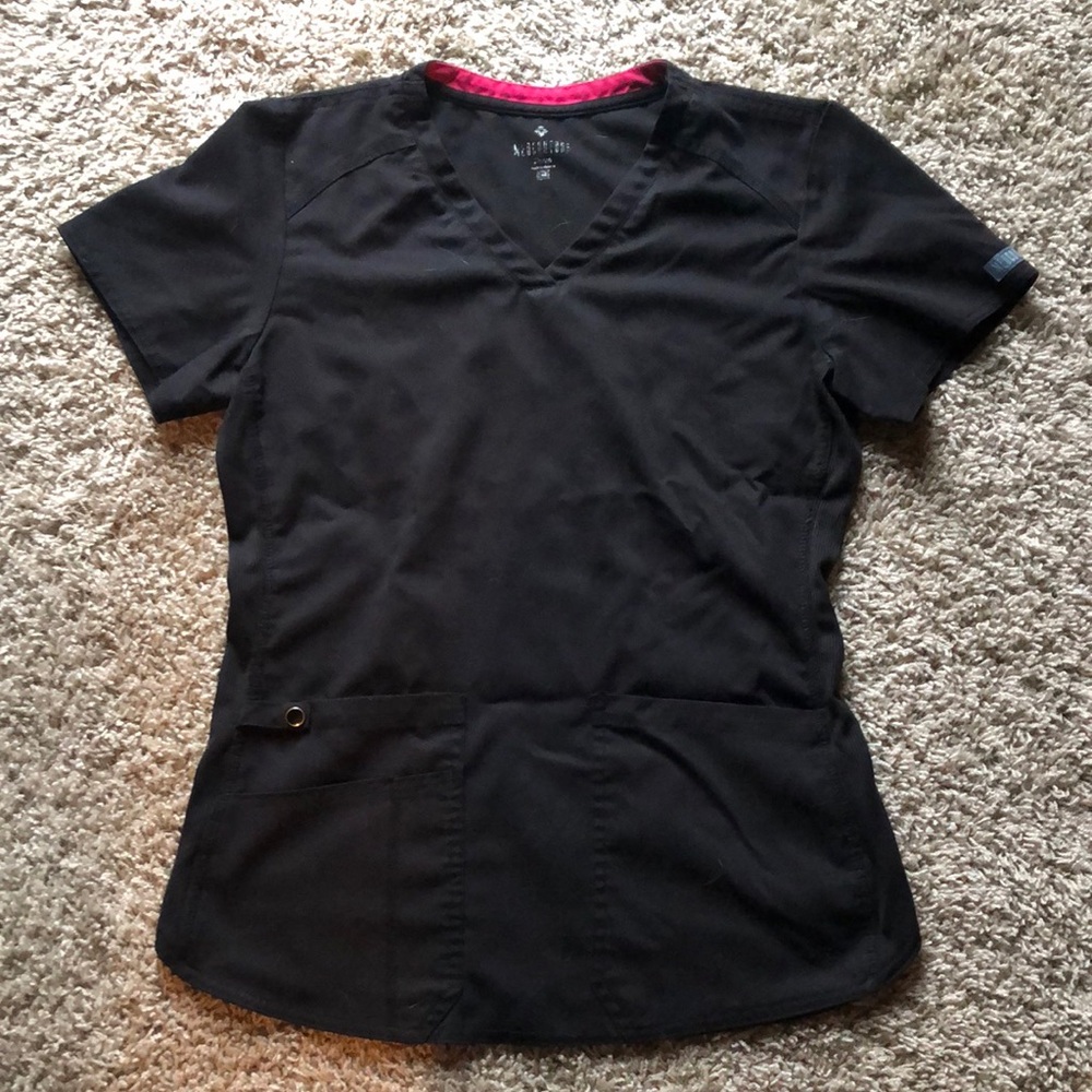 MEDCOUTURE Black Scrub Top